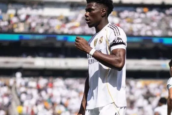 ريال مدريد رفض عرضًا بقيمة 92 مليون يورو لرحيل لاعبه