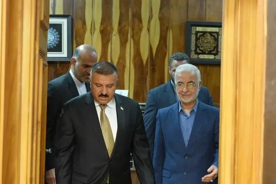 وزير الداخلية يصل إلى طهران