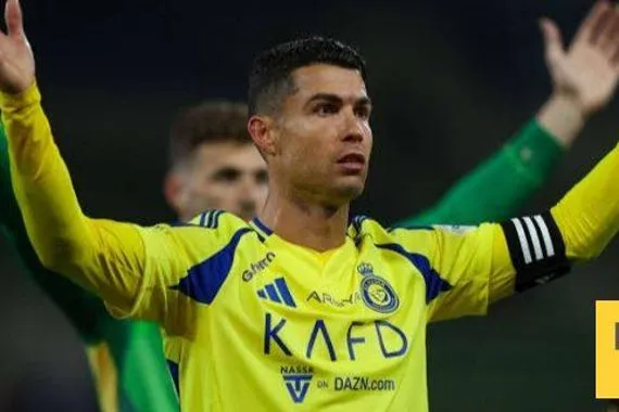الدوري السعودي يخطف أنظار مدرب رونالدو السابق