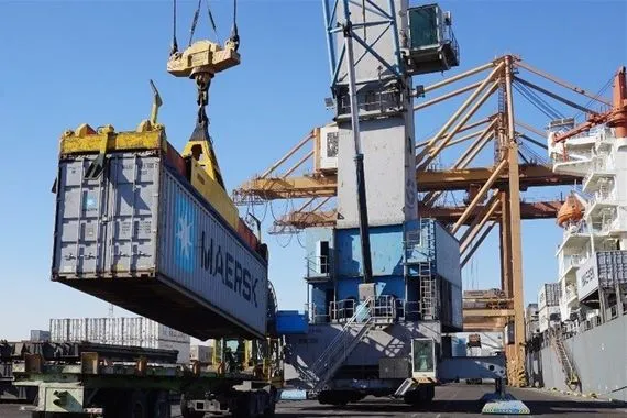 الجمارك تبدأ العمل التجريبي لإجراءات الرقابة المتزامنة للبيانات