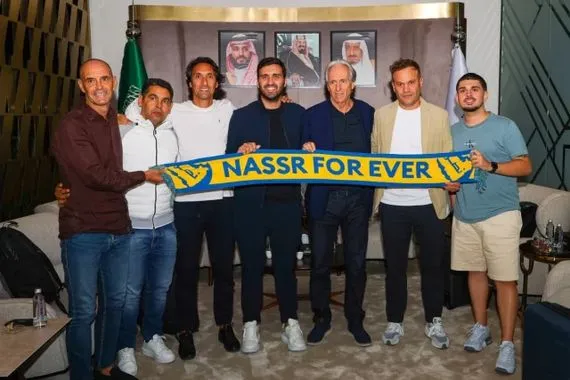 خيسوس يبدأ مهمته مع النصر ويطلب تدعيم 3 مراكز