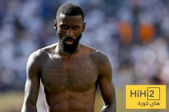 رغم الهزيمة من باريس ما زال دفاع مدريد يملك الحلول