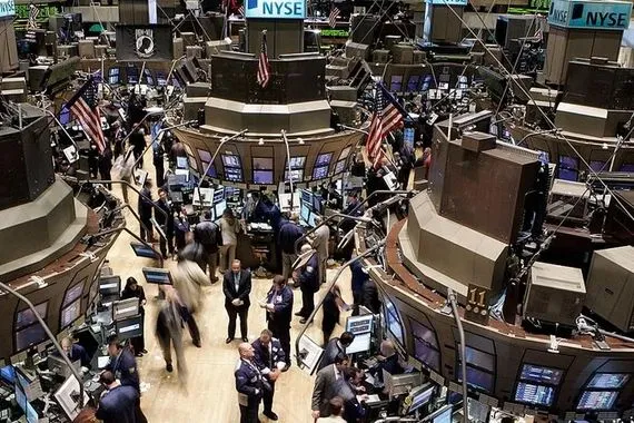 انتعاش الاسهم الامريكية بعد نفي ترامب اقالة رئيس البنك الفيدرالي