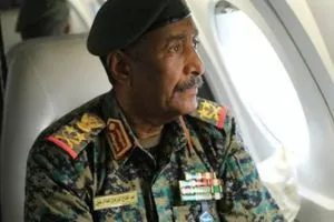 البرهان يصل إلى الخرطوم لأول مرة منذ اندلاع النزاع المسلح في السودان قناة العالم الاخبارية