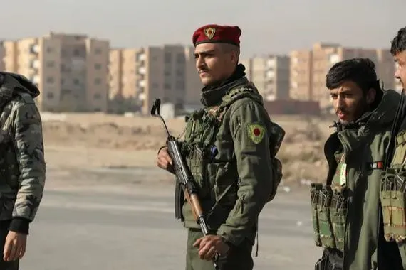 قسد تعتبر تسليم سلاحها في الوقت الحالي أمراً مستحيلاً شفق نيوز
