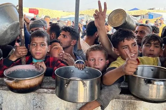 العراق يدين سياسة التجويع في غزة ويدعو إلى إيقافها