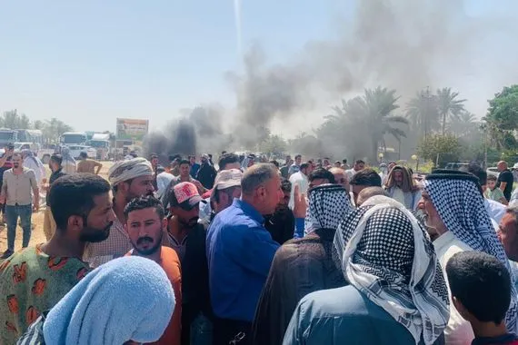 شريان الحياة يجف تجدد تظاهرات أهالي المجريّة في الحلة احتجاجا على أزمة المياه وكالة بغداد اليوم الاخبارية