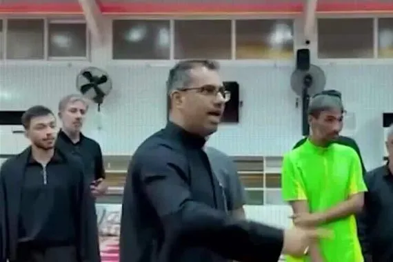 السيد الصدر يتفقد زوار الإمام الحسين ع