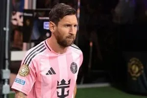 عقوبة الإيقاف تهدد مستقبل ميسي بالدوري الأمريكي هذا موقفه