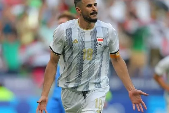 الكشف عن العروض التي تلقاها أيمن حسين في الدوري العراقي