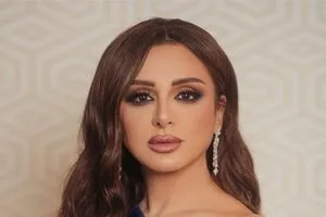 من داخل المستشفى صورة للفنانة أنغام تثير جدلاً واسعاً