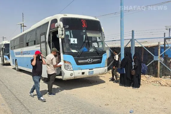 العراق يتسلّم دفعة جديدة قادمة من الهول شفق نيوز
