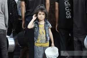 15 شهيدًا فلسطينيًا بنيران الاحتلال في يوم واحد والمجاعة تحصد أرواح الأطفال