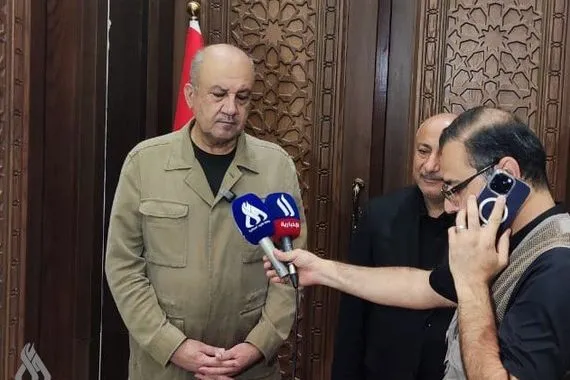 وزير الدفاع طيران الجيش أمّن الأجواء العراقية بالكامل بالتزامن مع زيارة الأربعين وكالة الانباء العراقية واع