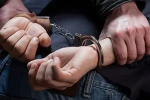 الإطاحة بأبرز تاجر مخدرات بكمين أمني قرب الحدود مع سوريا