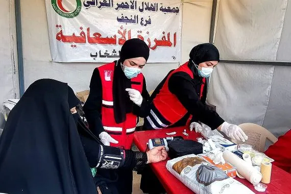 الهلال الاحمر يستنفر جهوده ويستمر بتقديم الخدمات الإنسانية لزوار الأربعينية صور وكالة بغداد اليوم الاخبارية
