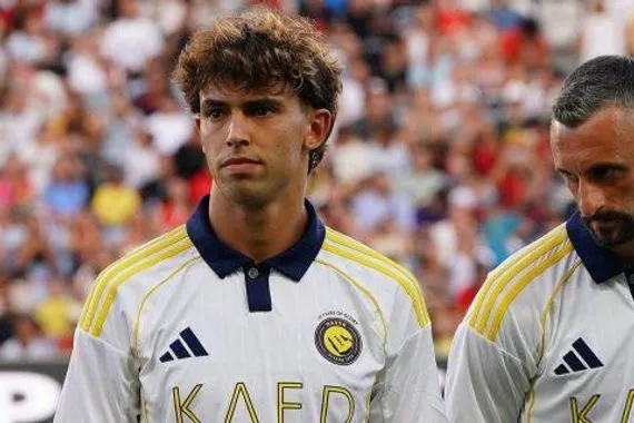 توقف تدريبات النصر في هونغ كونغ