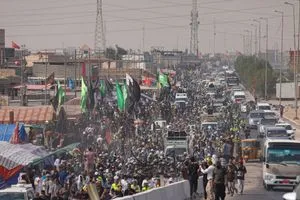 العراق اعتقل 50 زائرا ايرانيًا بسبب شعارات سياسية ماذا قالوا