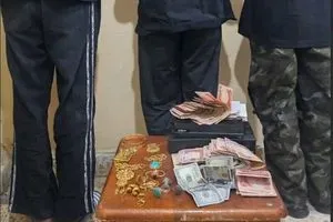 إجرام ذي قار تستعيد مبالغ ومجوهرات مسروقة وتوقف المتهمين