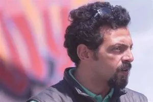 فنان مصري يفارق الحياة بعدما أنقذ ابنه من الغرق