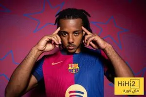 كوندي يرشح نجم برشلونة للفوز بالكرة الذهبية