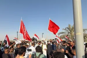 البصرة تظاهرات امام القنصلية الكويتية رفضا لاتفاقية خور عبد الله