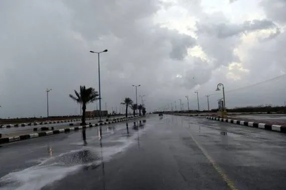 الأنواء الجوية غبار وتقلبات في درجات الحرارة