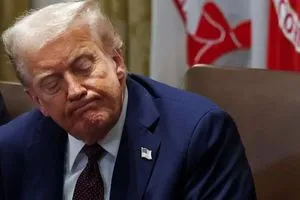 محكمة فيدرالية تقيد صلاحية ترامب بفرض الرسوم على كل الدول شفق نيوز