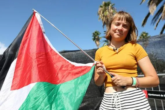 أسطول الصمود العالمي يبحر لكسر حصار غزة