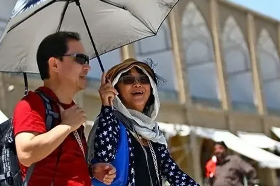 إيران تشدد قيود السفر على السيّاح الروس شفق نيوز