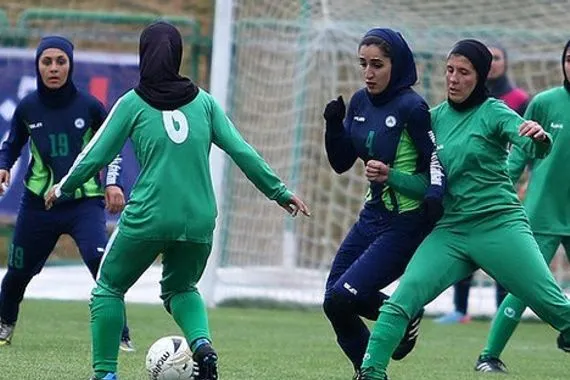 قرابة النصف اللاعبات الكورديات يسيطرن على منتخب إيران النسوي شفق نيوز