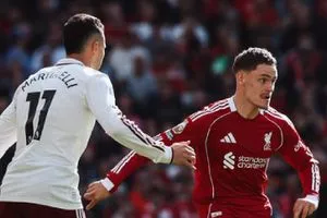 إحصائيات الشوط الأول لمباراة ليفربول وأرسنال في الدوري الإنجليزي
