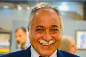 محاضرة للناقد خالد خضير الصالحي بعنوان التلصص وإمبراطورية المراقبة الشاملة جريدة الصباح الجديد