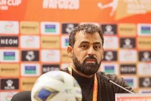 بشأن اداء منتخبنا الشبابي عماد محمد نثق بلاعبينا ونحترم جميع المنتخبات