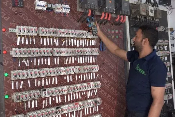 توجيه بإعادة النظر في تسعيرة المولدات الحكومية ببغداد وكالة الانباء العراقية واع