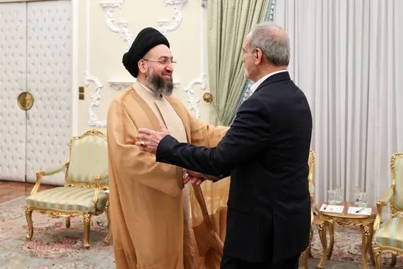 الحكيم يلتقي الرئيس الإيراني التحديات الإقليمية والعلاقات الثنائية في صدارة المباحثات وكالة بغداد اليوم الاخبارية