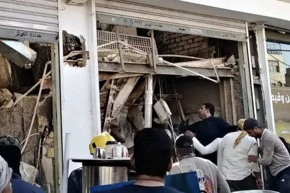 انهيار سقف مطعم في النجف