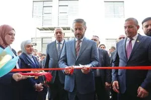 وزير التعليم يفتتح كلية للذكاء الاصطناعي في الجامعة التقنية الوسطى