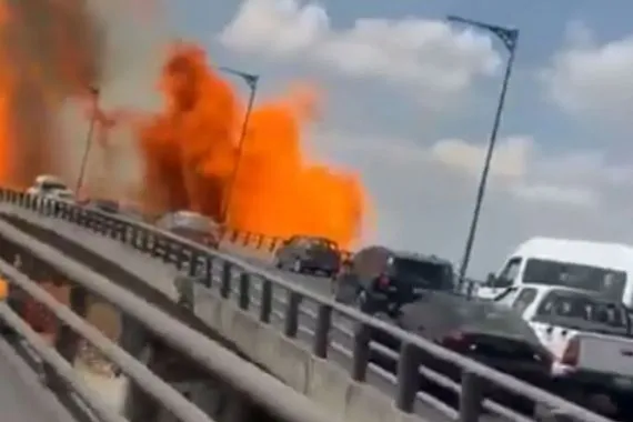 انفجار شاحنة غاز في المكسيك يخلّف قتلى وعشرات الجرحى فيديو شفق نيوز