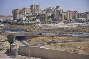 نتنياهو يوقع خطة E1 لتوسيع المستوطنات وتقسيم الضفة