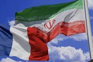 طهران و باريس تقتربان من إبرام صفقة تبادل سجناء