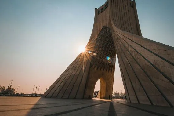 خطيب الجمعة في إيران إسرائيل ستهاجم مصر والأردن والبحرين والسعودية