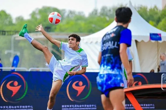 منتخب شباب العراق لـ تنس كرة القدم يبلغ ربع النهائي شفق نيوز