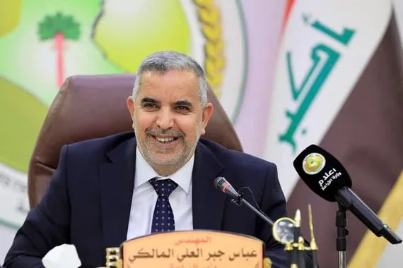 وزير الزراعة لـ السومرية قرار منع استيراد الدجاج المجمد سيوفر آلاف فرص العمل