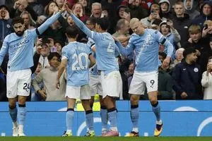 مانشستر سيتي يكتسح مانشستر يونايتد ويتقدم بجدول ترتيب الدوري الإنجليزي