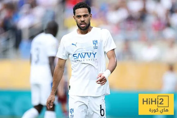 عاجل الهلال يعلن تفاصيل فسخ عقد لاعبه البرازيلي
