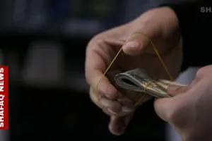 أسعار الدولار تواصل ارتفاعها في بغداد وأربيل شفق نيوز