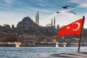 تأجيل الحكم القضائي بشأن حلّ قيادة حزب الشعب الجمهوري في تركيا