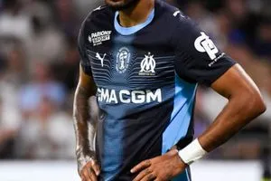 أوباميانغ أساسي ضد ريال مدريد