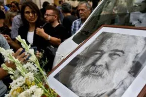 أنثى فرس النبي تحصد جائزة خالد خليفة للرواية ف